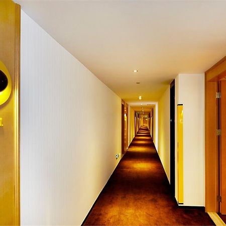 7Days Inn Premium Beijing Chaoyangmen מראה חיצוני תמונה